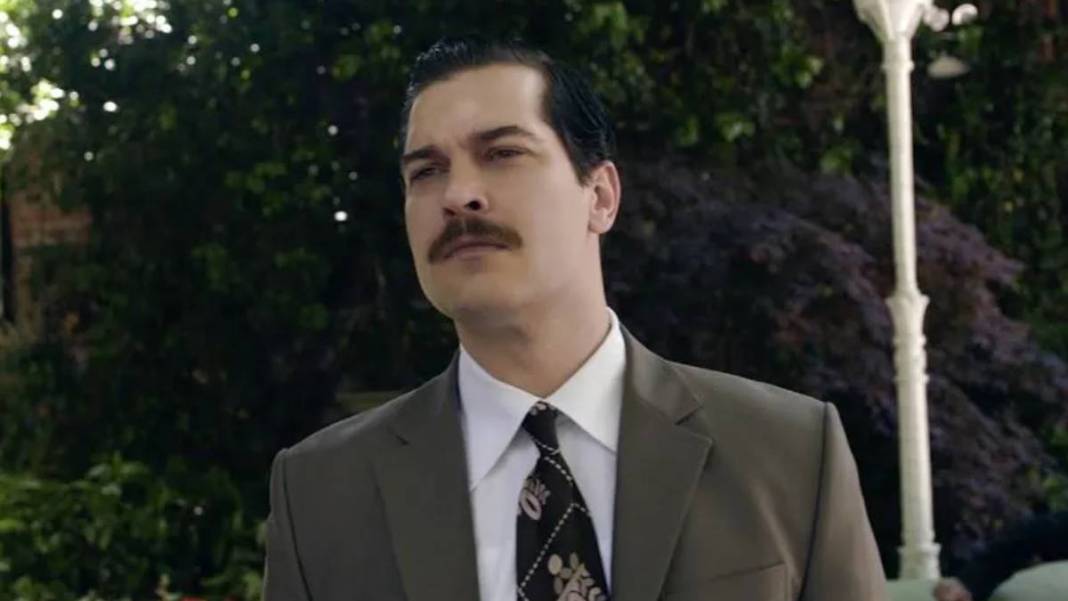 Jigolo rolü için bambaşka birine dönüştü! Çağatay Ulusoy'un son hali hayranı şoke etti: Hiç böyle görmediniz 2